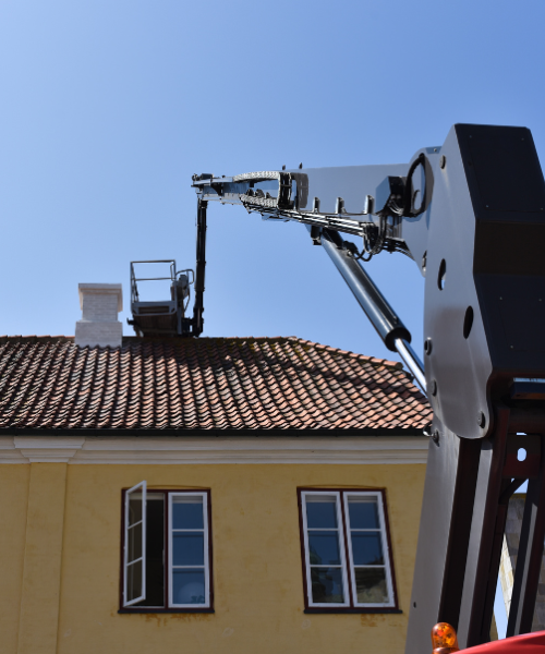 Lavori su piattaforme a Mazara del Vallo